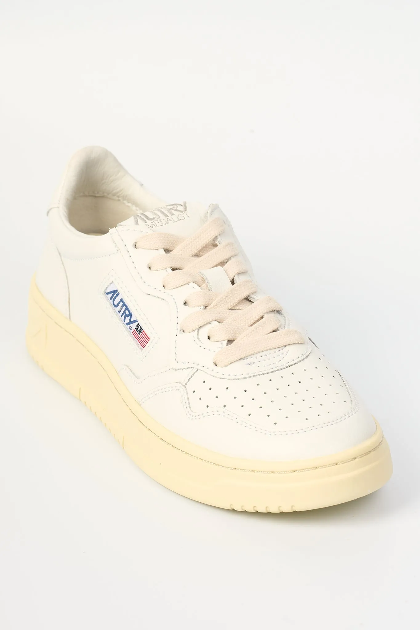 Autry Sneakers Medalist AULW-LL15 Bianco Donna