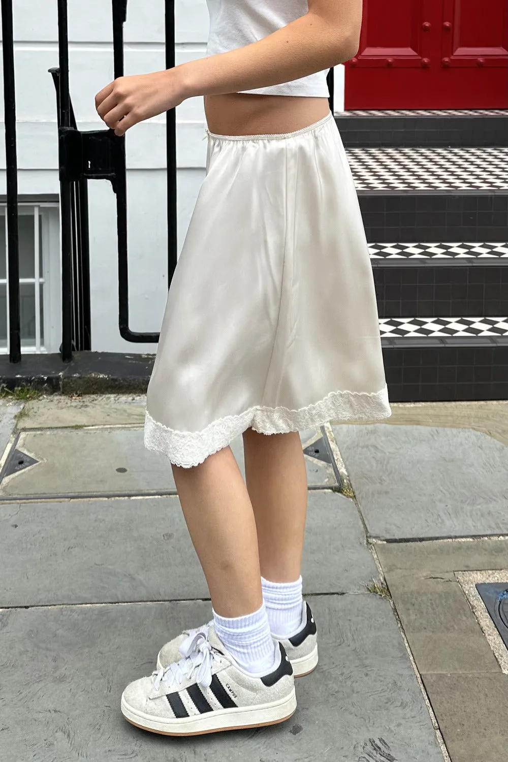 Dara Skirt