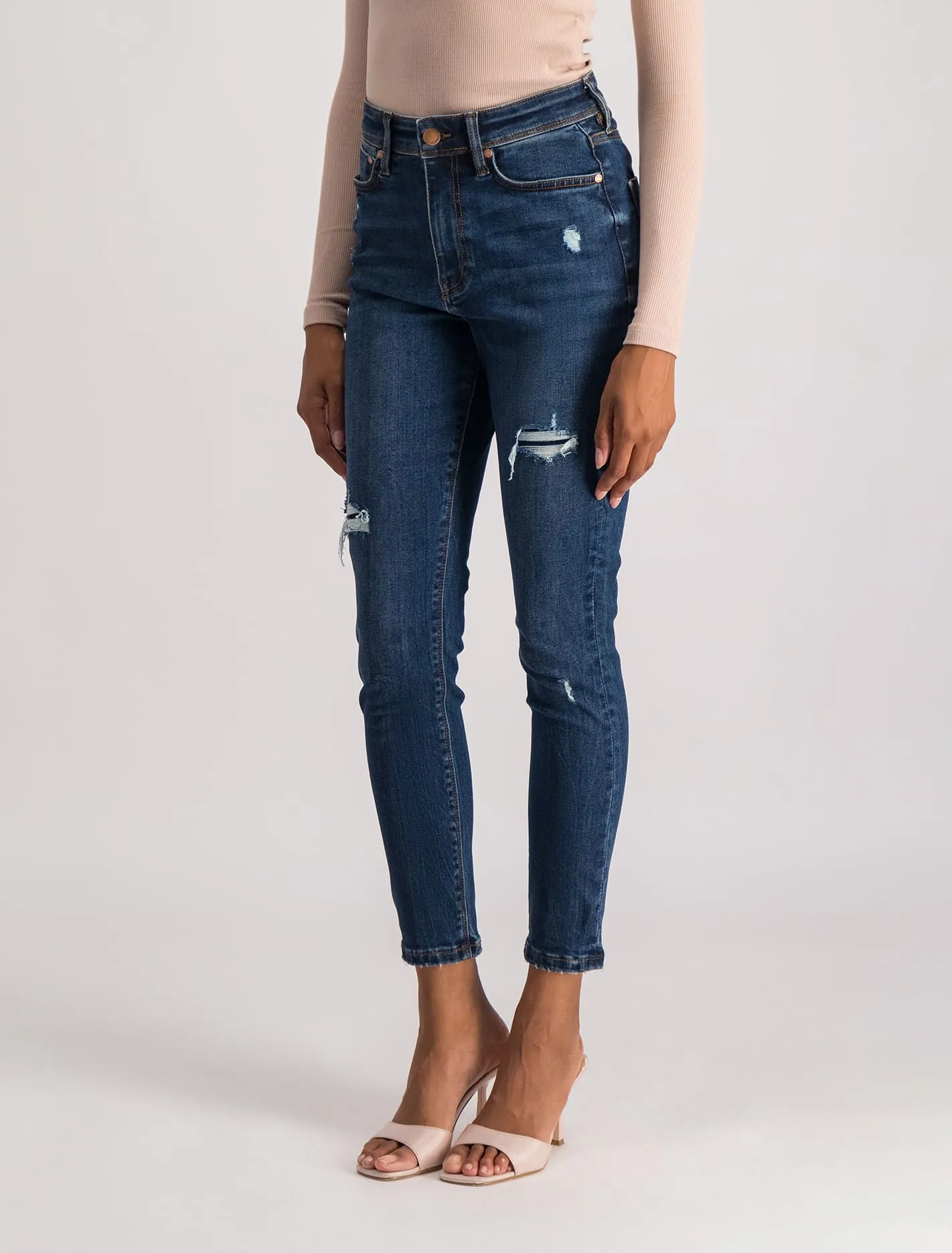 Nala Mid-Rise Skinny Jeans