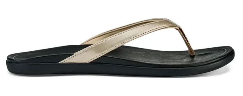 OluKai Womens Hoopio Sandal- Bubbly/Black