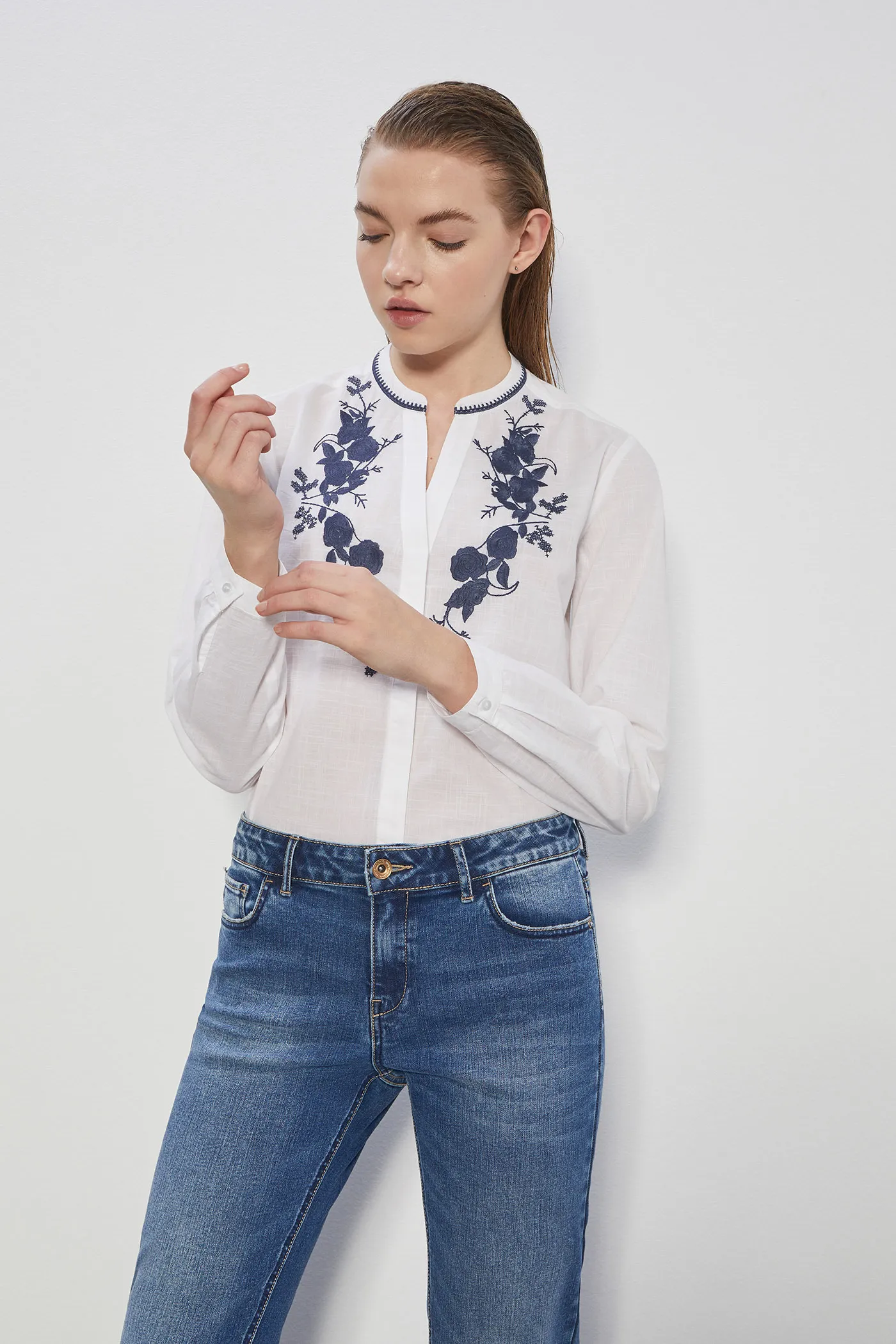 Sfera  |Shirts & Blouses