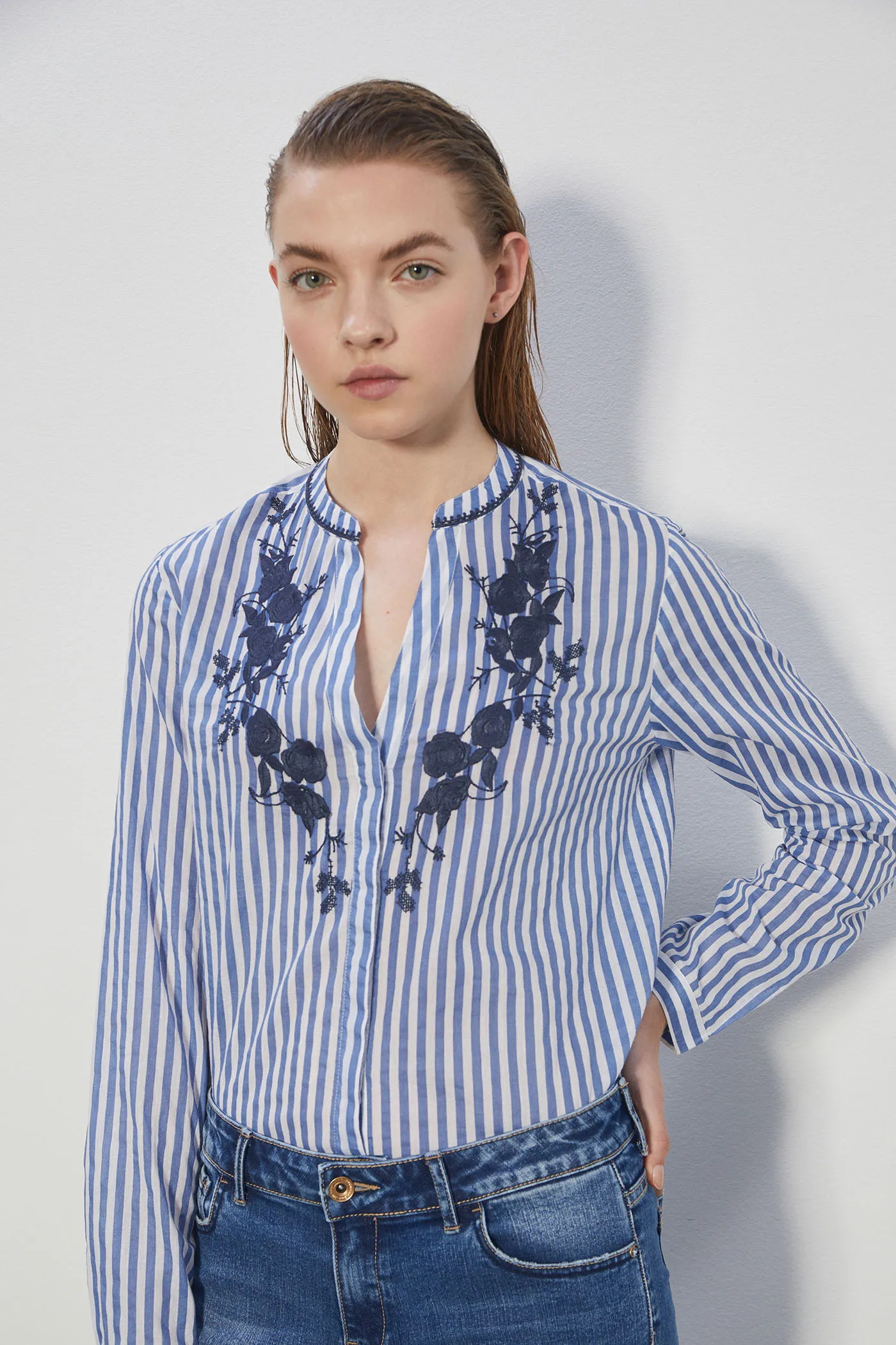 Sfera  |Shirts & Blouses