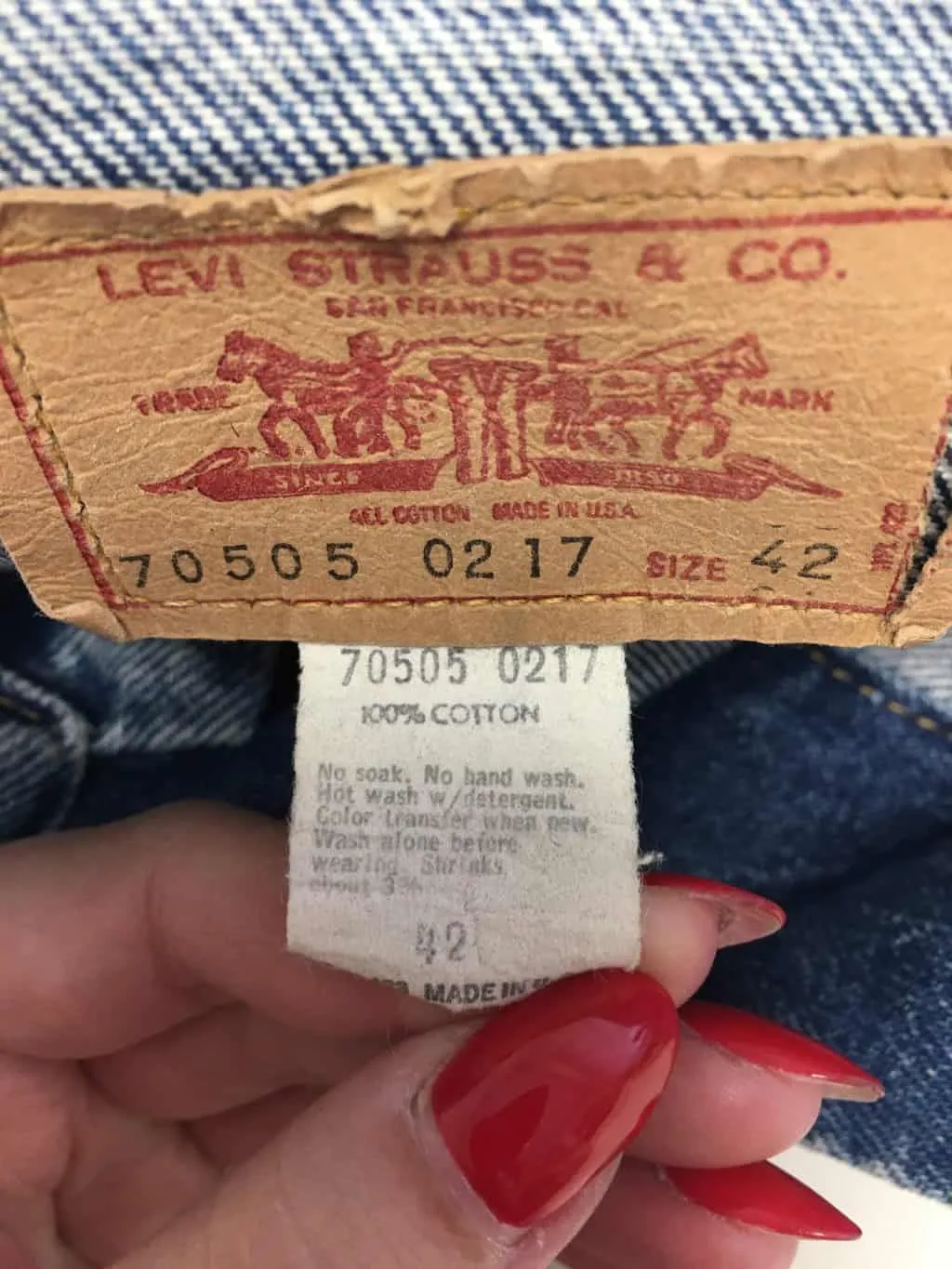 Vintage Levis 70505 denim jacket, made in the USA – Medium