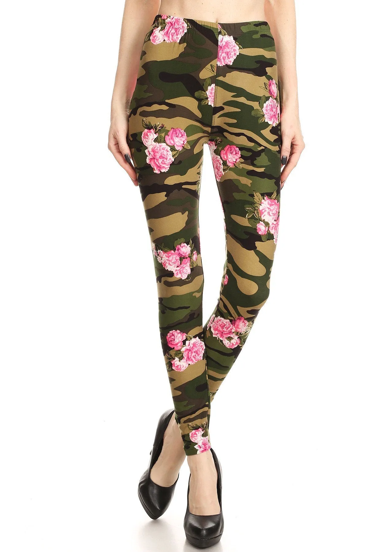 Women's Regular Camo Three Petal Floral Pattern Printed Leggings