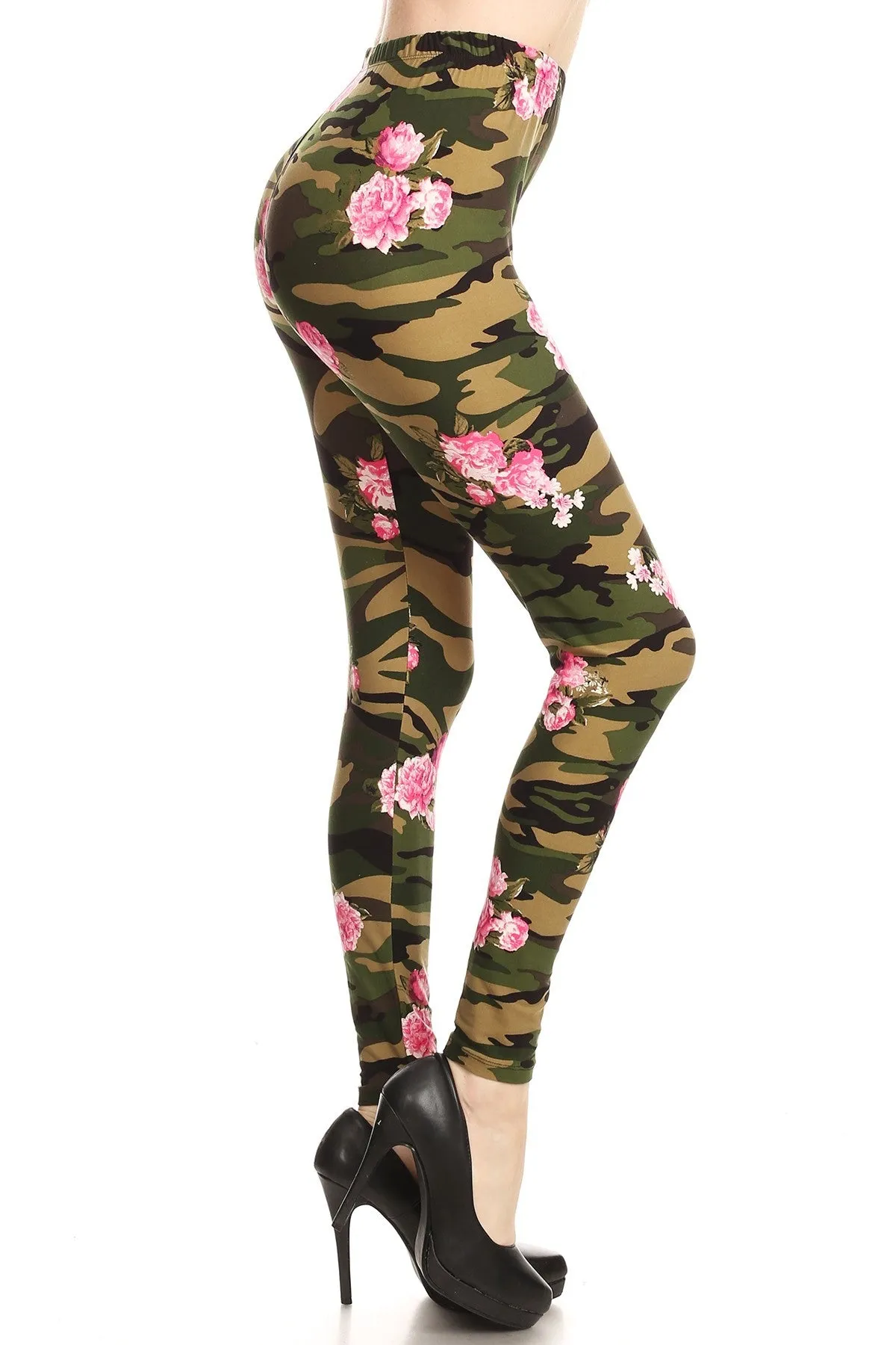 Women's Regular Camo Three Petal Floral Pattern Printed Leggings